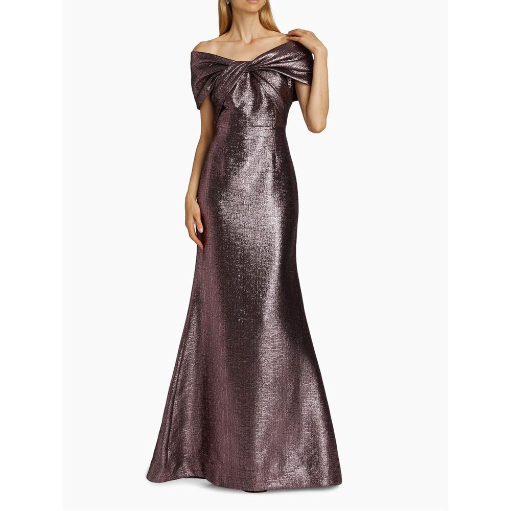 Teri Jon by Rickie Freeman Off-The-Shoulder Metallic Gown Size 6 $580 - Picture 2 of 12